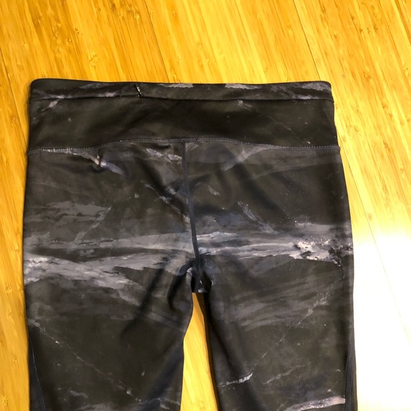 Gap GapFit Gray Marble Print gFast Leggings - Picture 3 of 8